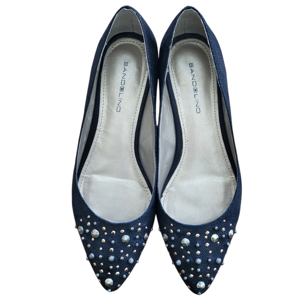 Bandolino Studded Pointed-Toe Flats. Black 6.5 US